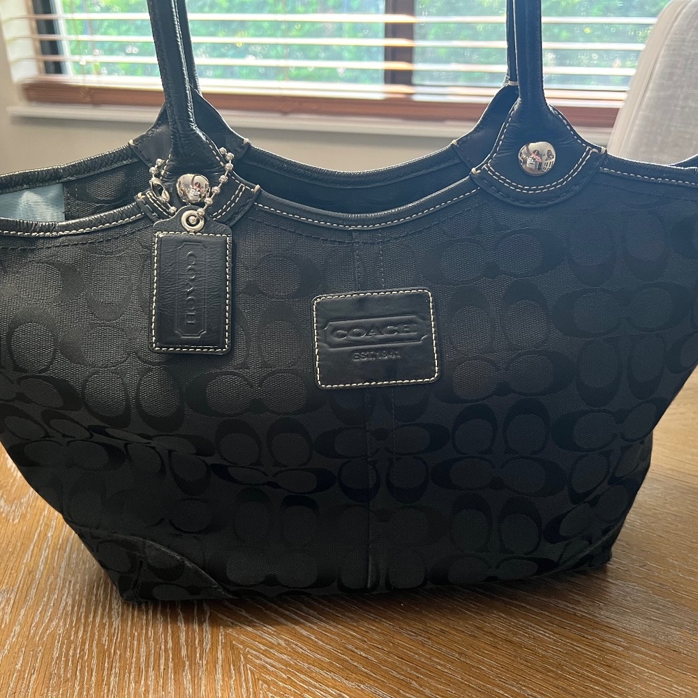 Coach Signature C Jacquard "Bleecker"